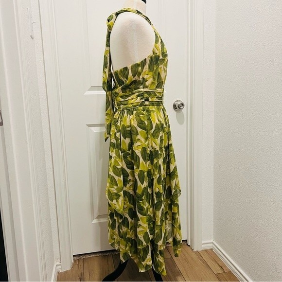 NWT Vince Camuto Backless Handkerchief Dress ‼️Tagged Sz. 12 - Fits like an 8? - Picture 4 of 15